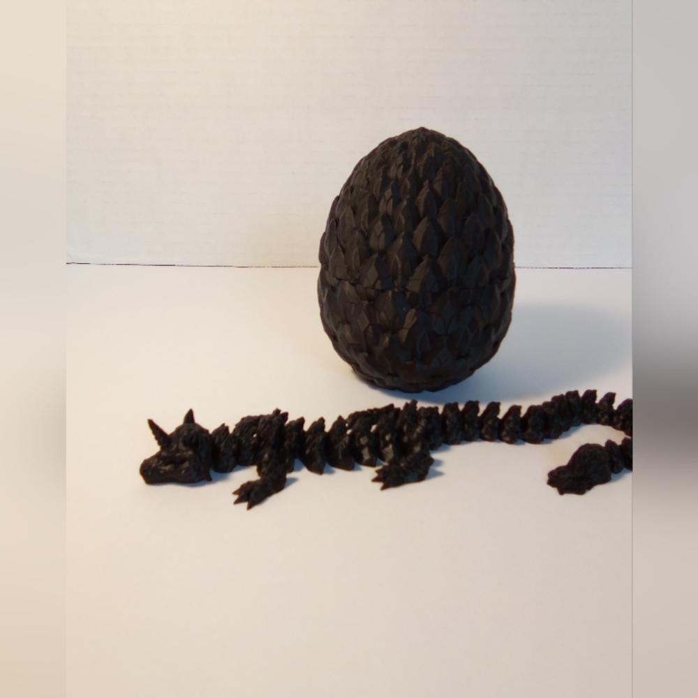 3D Printed Articulated Fidget Unicorn Dragon Toy With Storage Egg Shell